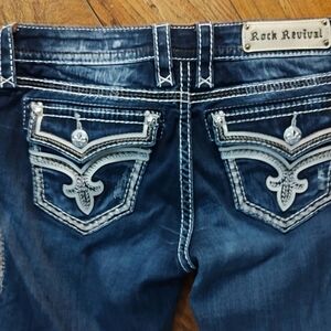 Gorgeous Rock Revival Fabiola Skinny Jeans With Embroidered Details 32" Inseam